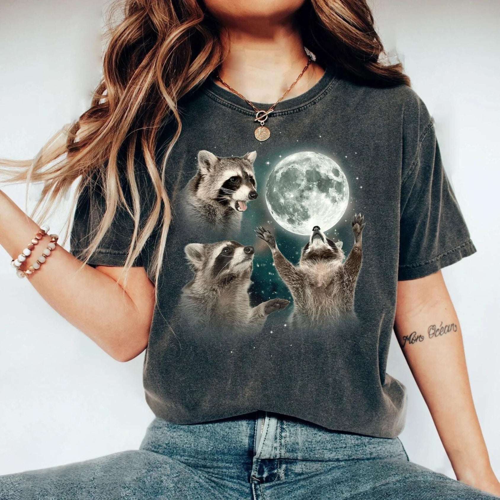 Three Raccoons Howling at the Moon Vintage Retro T-Shirt - Printed Tales