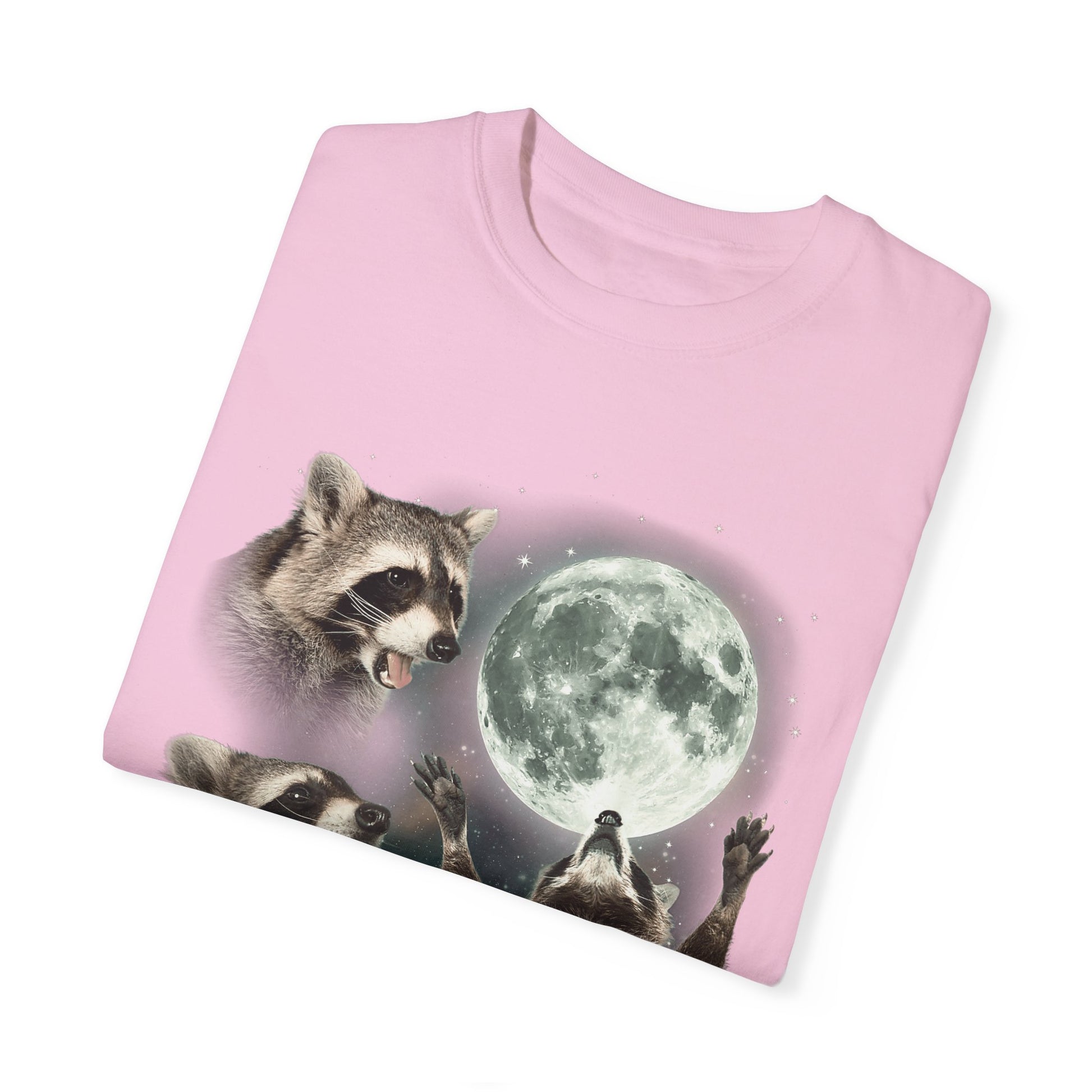 Three Raccoons Howling at the Moon Vintage Retro T-Shirt - Printed Tales