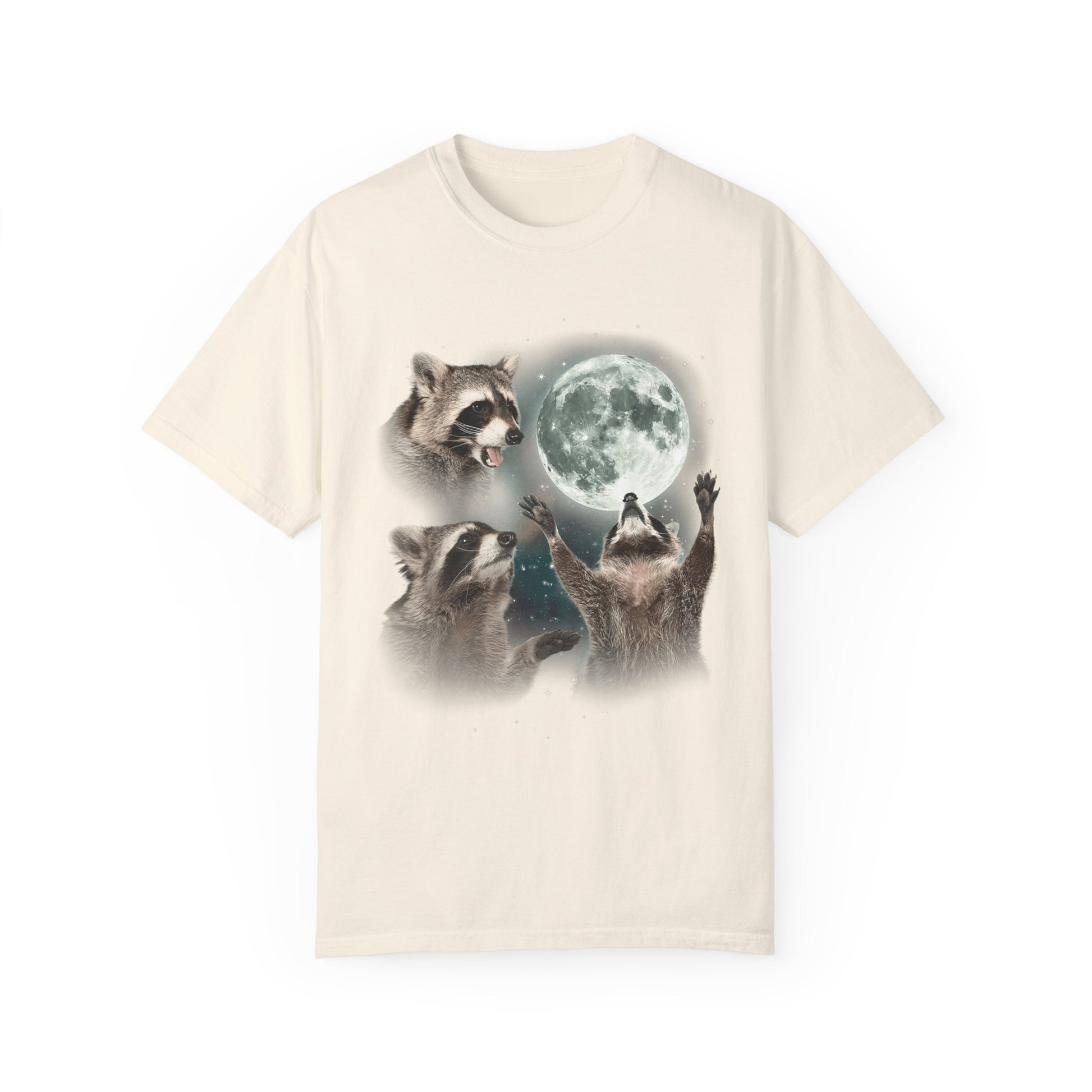 Three Raccoons Howling at the Moon Vintage Retro T-Shirt - Printed Tales