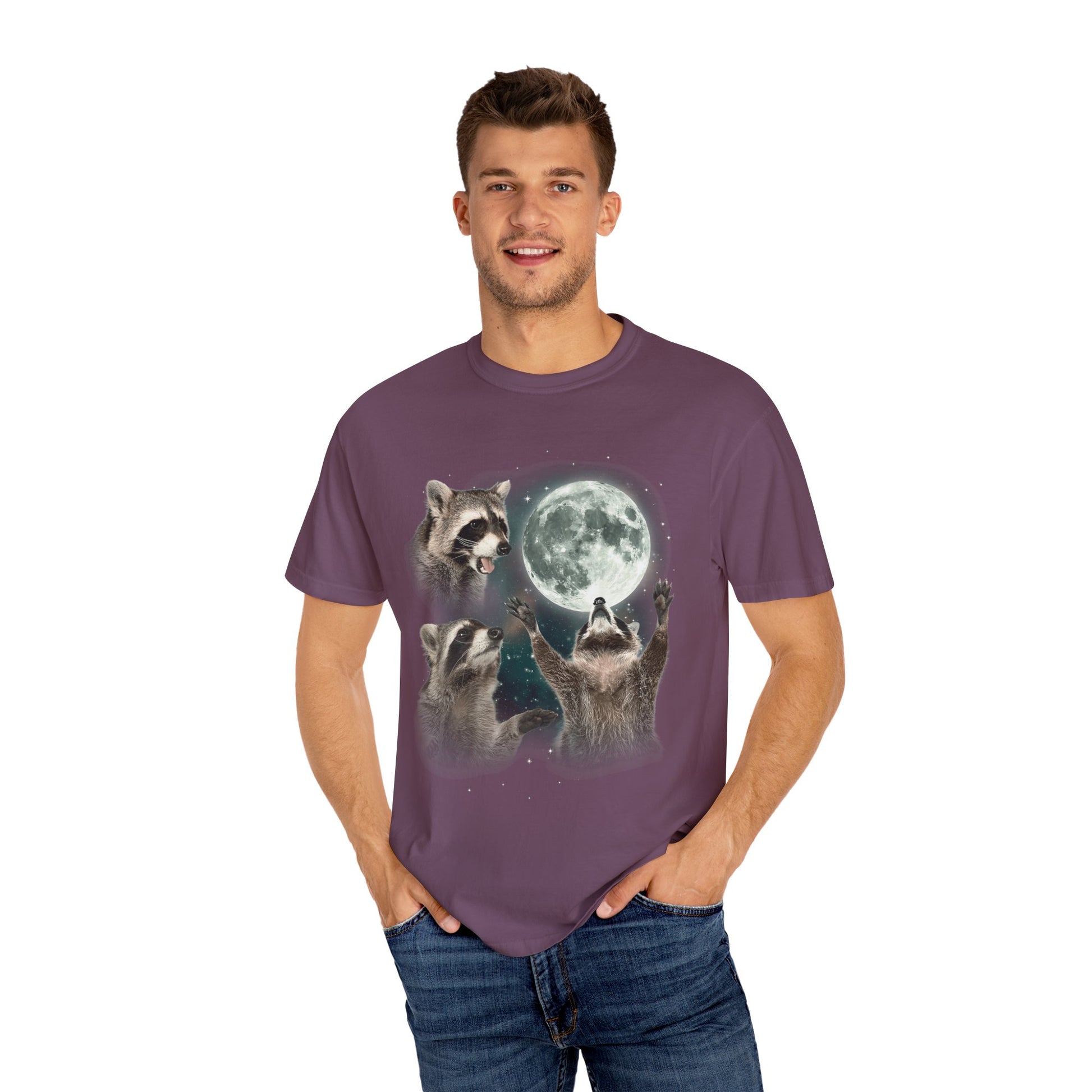 Three Raccoons Howling at the Moon Vintage Retro T-Shirt - Printed Tales