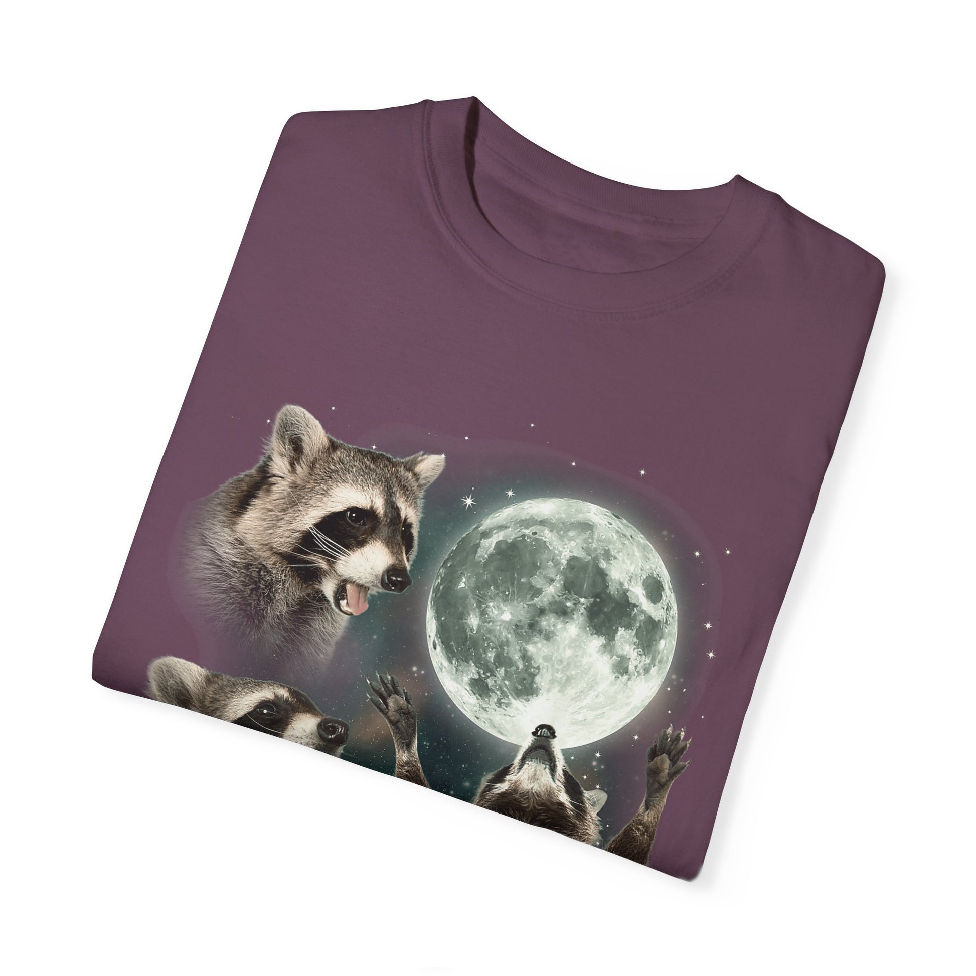 Three Raccoons Howling at the Moon Vintage Retro T-Shirt - Printed Tales