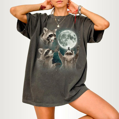 Three Raccoons Howling at the Moon Vintage Retro T-Shirt - Printed Tales