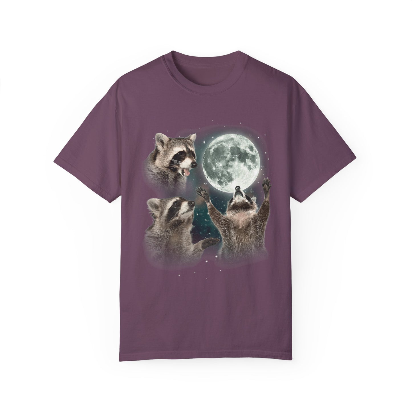 Three Raccoons Howling at the Moon Vintage Retro T-Shirt - Printed Tales