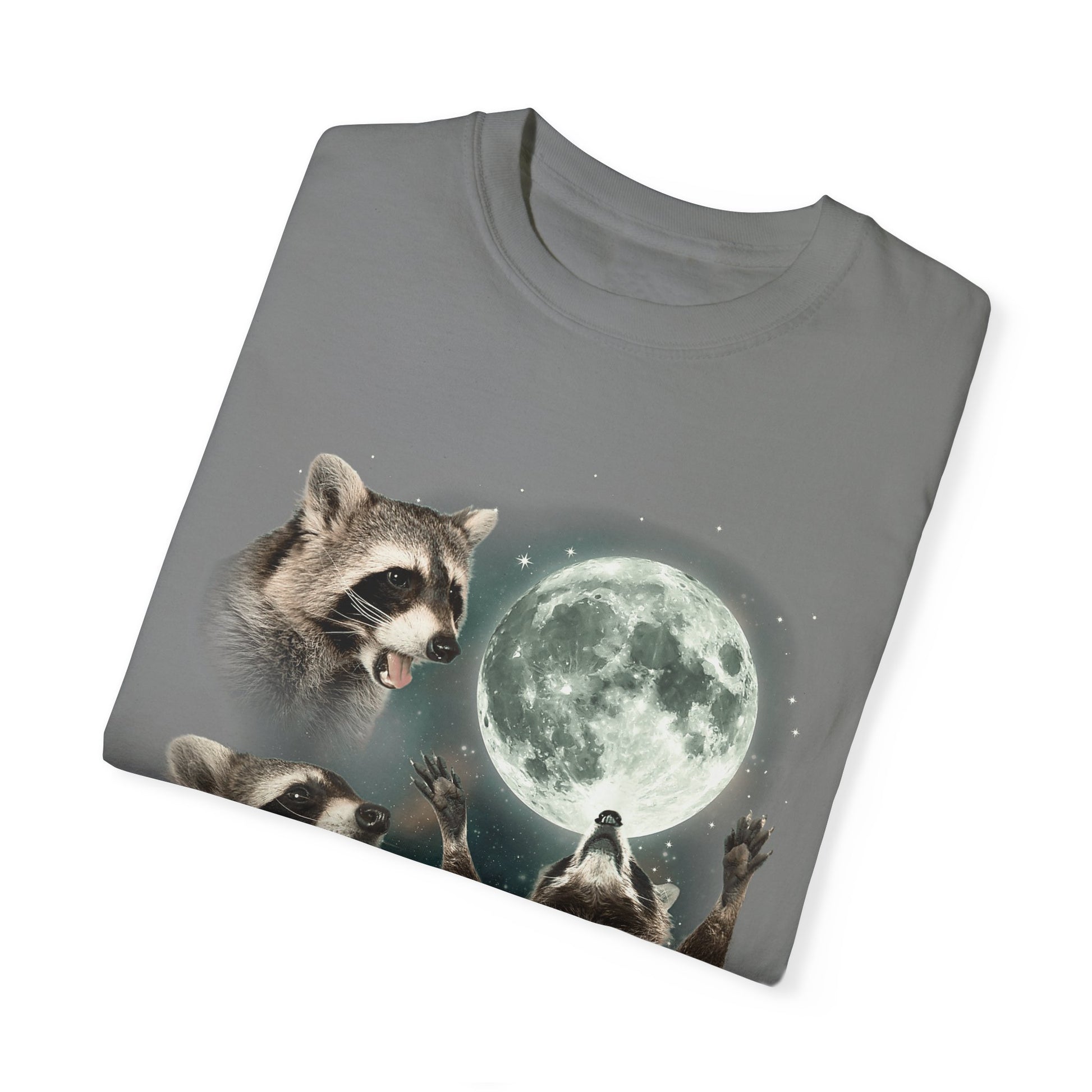Three Raccoons Howling at the Moon Vintage Retro T-Shirt - Printed Tales