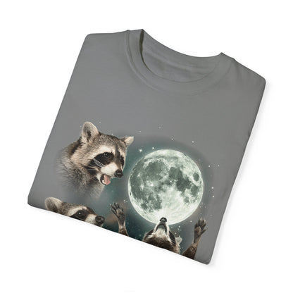 Three Raccoons Howling at the Moon Vintage Retro T-Shirt - Printed Tales